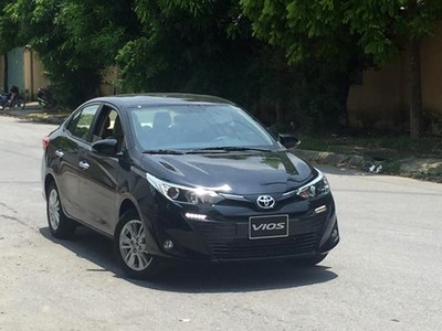 Toyota Vios 2018 bắt gặp trên đường ở Hà Nội. Ảnh: Lộc Vũ.