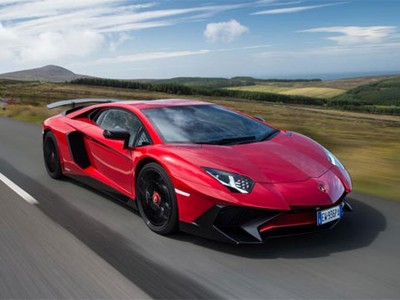 Có 8 xe Aventador SV thuộc diện triệu hồi mới nhất của Lamborghini. 
