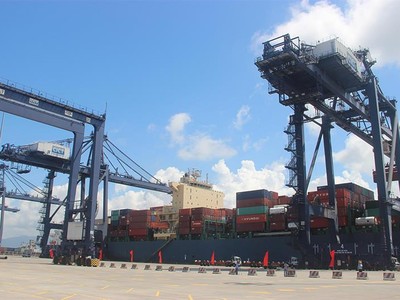 Bến cảng Cái Lân của Công ty TNHH Cảng container Quốc tế Cái Lân (CICT).