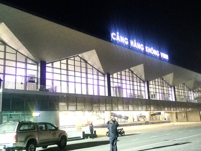 Nhà ga hành khách có tổng diện tích 11.706m2. Dự án có công suất thiết kế đạt 2 triệu hành khách/năm; công suất khai thác thực tế 3-4 triệu hành khách/năm.