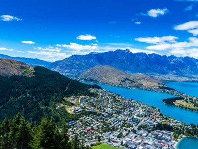 New Zealand gồm hai phần chính là Đảo Bắc và Đảo Nam. Ảnh: Culture Trip.