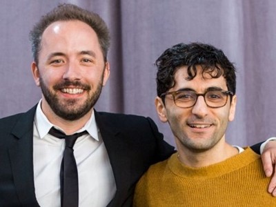 Drew Houston (trái) và Arash Ferdowsi - hai nhà đồng sáng lập Dropbox. Ảnh: Dropbox.