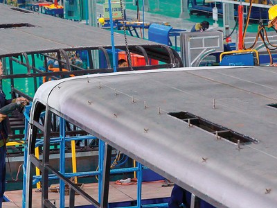 Kinh tế tăng trưởng khá, nhưng chậm lại