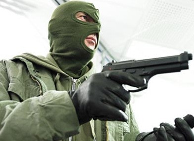 Thiếu niên 15 tuổi mang súng nhựa đi cướp ngân hàng ở Vũng Tàu