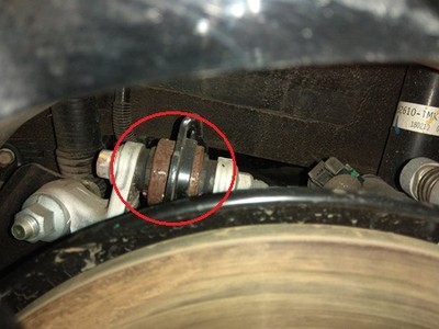 Vị trí bị gỉ trên một chiếc CR-V 2018.