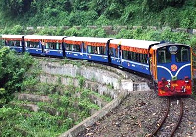 [Infographic] Bố trí 7.000 tỷ đồng cho 4 dự án đường sắt cấp bách