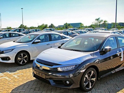 Giá xe giảm mạnh tháng cô hồn nhằm kích cầu tiêu dùng do nhu cầu thấp.