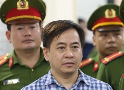 Vũ "nhôm" lĩnh 9 năm tù giam về tội "Cố ý làm lộ tài liệu bí mật nhà nước".