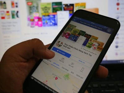 Cơ quan quản lý thuế đang "đau đầu" tính kế để có thể thu được thuế của người bán hàng online.