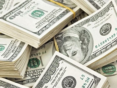 Sue Manchester đã mua được tờ vé số trúng hơn 23 tỷ đồng khi đồng nghiệp nhờ mua lon nước ngọt.