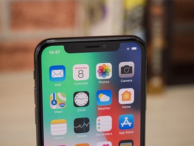 Cả ba mẫu iPhone ra mắt năm 2018 đều dùng màn hình "tai thỏ". 