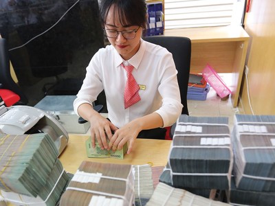 Bên cạnh chỉ tiêu được giao, ngân hàng muốn cho vay nhiều hơn thì phải đẩy mạnh xử lý nợ, tạo dự địa cho vay mới.