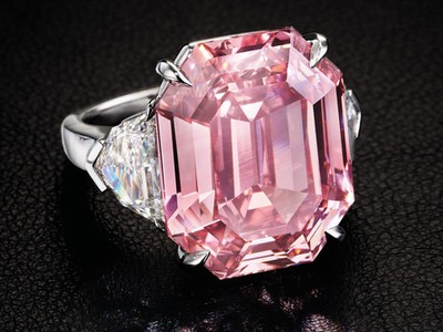 Viên kim cương 18,95 carat màu hồng lấp lánh có tên The Pink Legacy. (Nguồn: Christie's Images LTD. 2018).