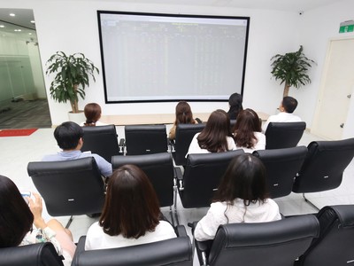 Việt Nam vào danh mục theo dõi thị trường mới nổi sơ cấp của FTSE