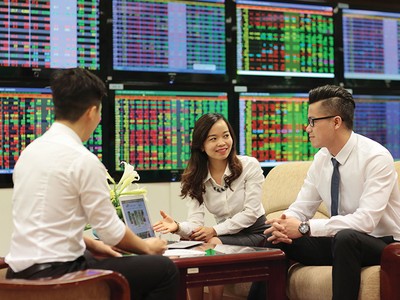 Dự kiến, doanh nghiệp phát hành trái phiếu phải có hợp đồng tư vấn với công ty chứng khoán về hồ sơ phát hành.