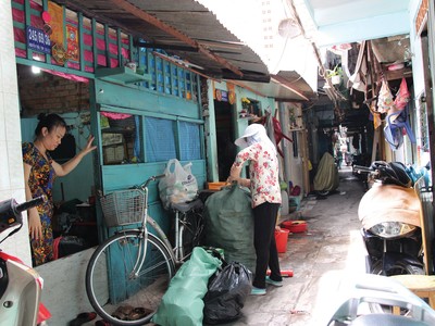 Người dân mong mỏi chính quyền và chủ đầu tư sớm có quyết định chính thức về dự án để ổn định cuộc sống.