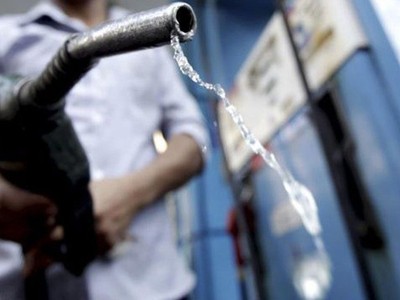 Thuế môi trường với xăng dầu và nhiều mặt hàng sẽ tăng kịch khung từ đầu năm 2019.