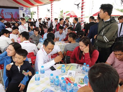 Thị trường bất động sản Bình Dương bắt đầu sôi động trở lại sau thời gian dài trầm lắng.