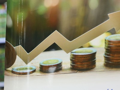 Cổ phiếu chứng khoán tăng giá mạnh