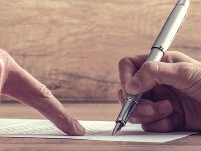 Đại lý “quên” trao quy tắc bảo hiểm cho khách hàng