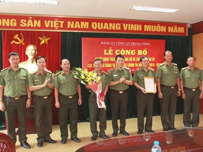 Công bố quyết định thành lập Đảng bộ Cục Công tác Đảng và công tác chính trị