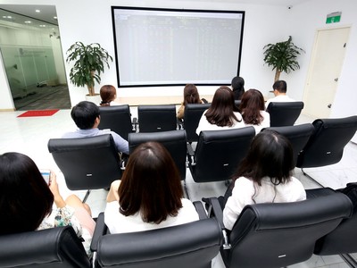 Năm 2019, Chính phủ định hướng phát triển mạnh thị trường chứng khoán