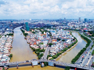 Thanh toán không dùng tiền mặt thúc đẩy phát triển đô thị thông minh