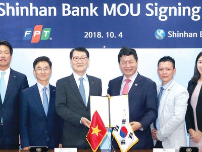 Shinhan - ngân hàng số 1 Hàn Quốc đã chọn FPT là đối tác chiến lược giúp họ trở thành ngân hàng số hàng đầu toàn cầu.