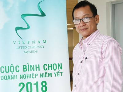 Ông Tôn Thất Hạc Minh - Thành viên Hội đồng bình chọn Báo cáo phát triển bền vững - Cuộc bình chọn Doanh nghiệp niêm yết Việt Nam 2018.