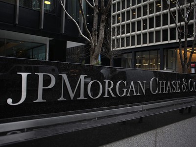 JPMorgan Chase tham gia cuộc đua miễn phí giao dịch chứng khoán