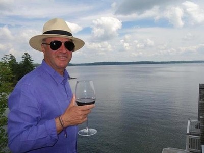 Kevin O'Leary là nhà đầu tư và triệu phú nổi tiếng thế giới. Ảnh: Kevin O'Leary.