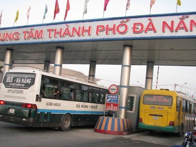 Đà Nẵng sẽ lắp camera để giám sát, xử lý xe khách dừng đón khách trái phép tại khu vực trước Bến xe trung tâm.