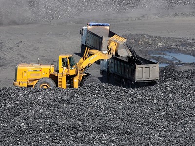 Giá than cung ứng sản xuất thực hiện theo nguyên tắc thị trường