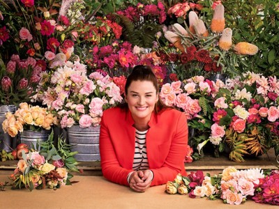 Christina Stembel tìm thấy những vấn đề cốt yếu của thị trường, từ đó kiếm hàng triệu USD doanh thu từ bán hoa online. Ảnh: Chloe Aftel. 