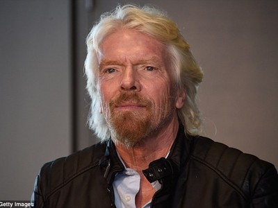 Tỷ phú Richard Branson luôn hối tiếc vì đã khiến công ty nhiều lần suýt phá sản. (Nguồn: Getty Images).