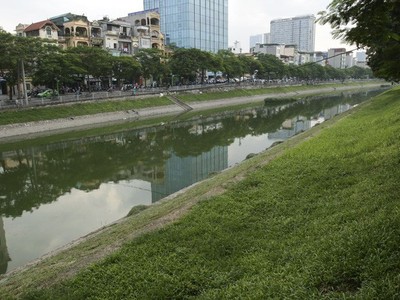 Các nhà khoa học mong muốn sông Tô Lịch được trong xanh như trước đây.