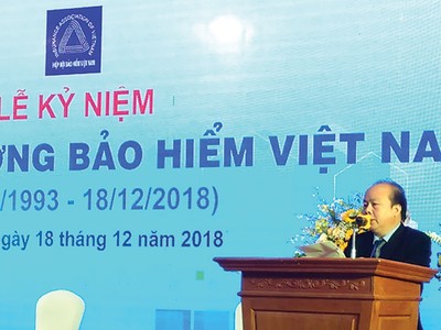 Thứ trưởng Bộ Tài chính Huỳnh Quang Hải phát biểu tại buổi lễ.