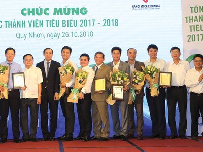 Tiếp nối những nỗ lực phát triển thị trường chứng khoán