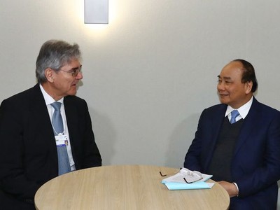 Thủ tướng tiếp Chủ tịch Tập đoàn Siemens bên lề Hội nghị WEF tại Davos - Thụy Sỹ.