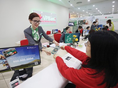 Ngân hàng tung “chiêu” 
hút tiền sau Tết.