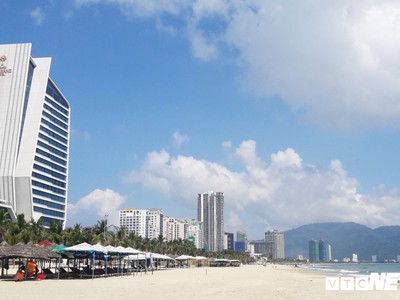 Đất thuộc tuyến đường ven biển như Võ Nguyên Giáp, Hoàng Sa có giá cao nhất là 98,8 triệu đồng/m2. 