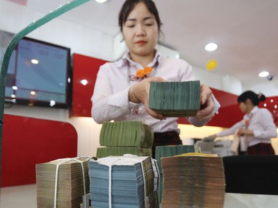 Trích lập dự phòng rủi ro còn tăng mạnh 