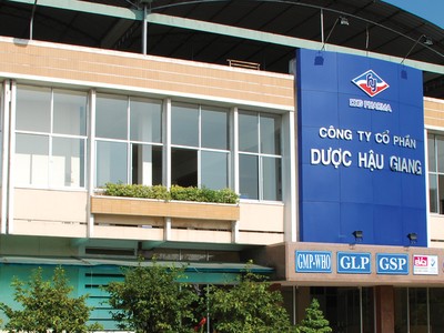 Ông lớn Nhật tăng tốc thâu tóm cổ phần 