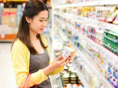 Người Việt được xác định đang có tỷ lệ tiết kiệm và dành ít chi tiêu hơn.