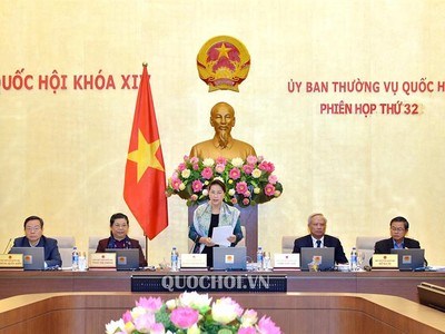 Chủ tịch Quốc hội Nguyễn Thị Kim Ngân phát biểu Khai mạc Phiên họp thứ 32 của Uỷ ban Thường vụ Quốc hội.