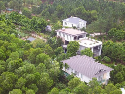 Một số công trình xây dựng tại xã Minh Phú, huyện Sóc Sơn. Ảnh: Gia Chính.