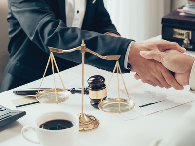 Tuân thủ pháp luật, yếu tố sống còn của tổ chức tín dụng 