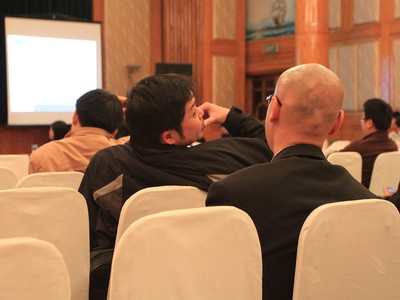 Nỗi niềm lãnh đạo mùa đại hội