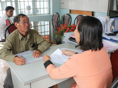 Cán bộ giải quyết tố cáo bị cách chức nếu không bảo vệ người tố cáo