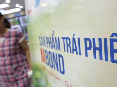 Nắn dòng tín dụng ngân hàng vào trái phiếu